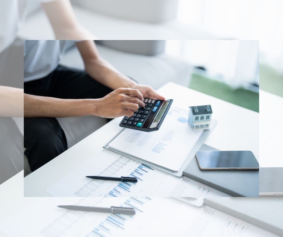 En 2026, la taxe foncière augmentera légèrement avec l’inflation, malgré la réforme suspendue. Ce qu’il faut retenir pour les propriétaires.